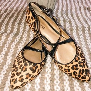 Comfy Cheetah close toe shoes!
